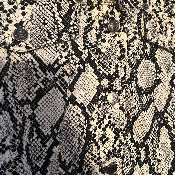 Emanuel Ungaro Python Print Cropped Jacket Size 6 - Picture 3 of 4